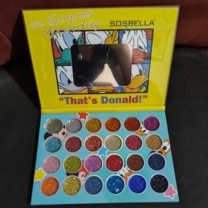 MICKEY & MINNIE EYESHADOW PALETTE